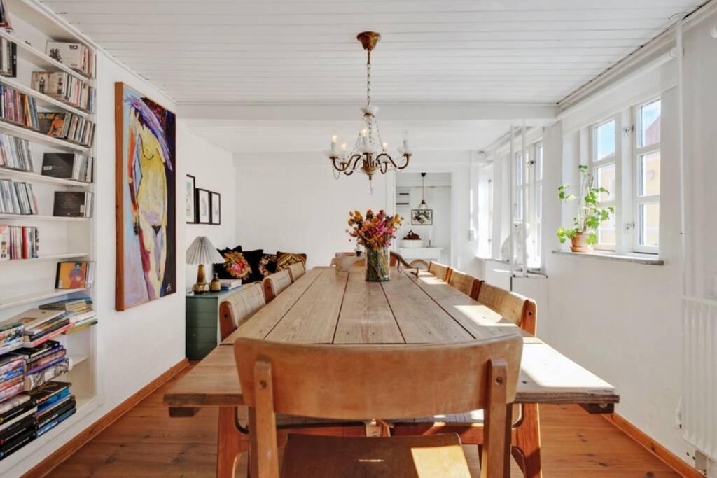 Villa Hyggeligt Gammelt Fiskerhus I Marstal Exterior foto