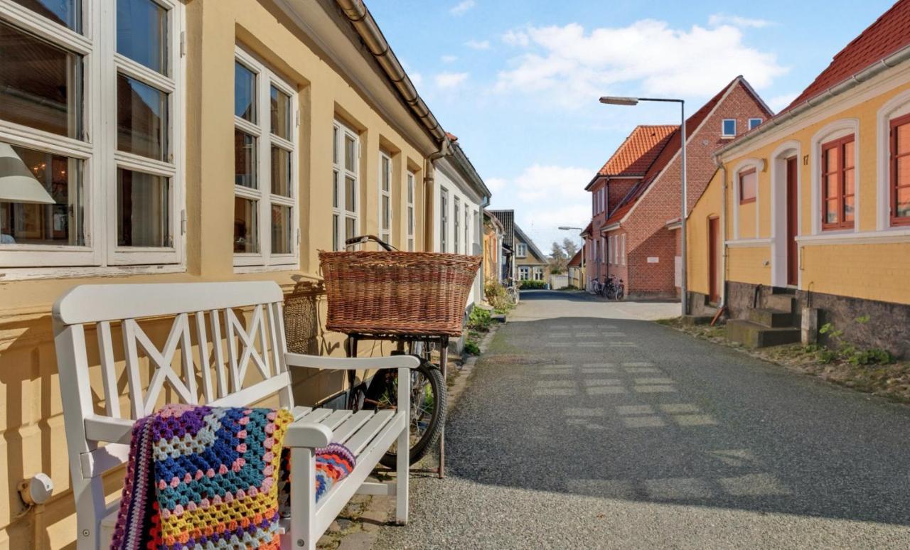 Villa Hyggeligt Gammelt Fiskerhus I Marstal Exterior foto